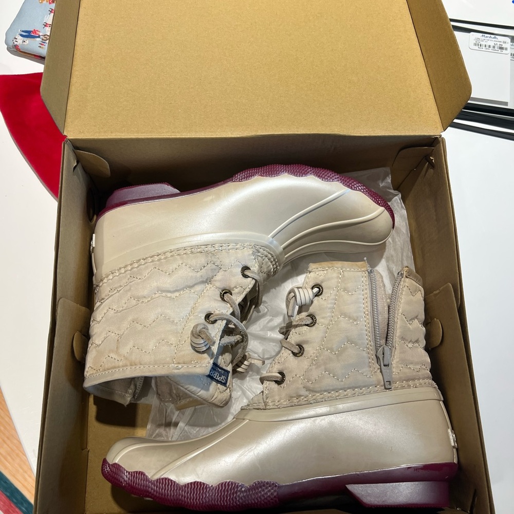 Sperry - girls size 4